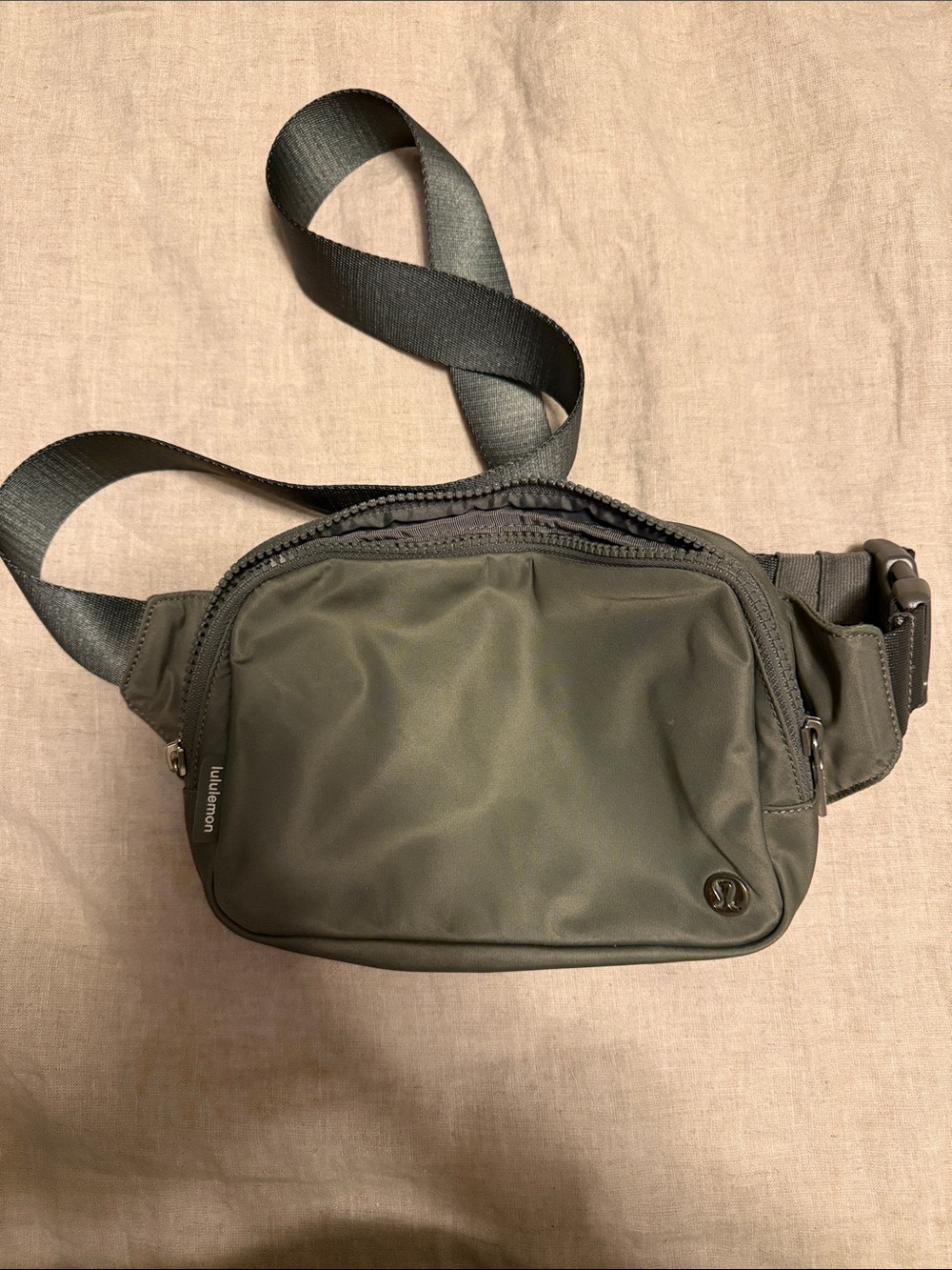 Lululemon Olive Green Everywhere Belt Bag (Large)